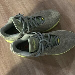 Men’s size 12 lebrons